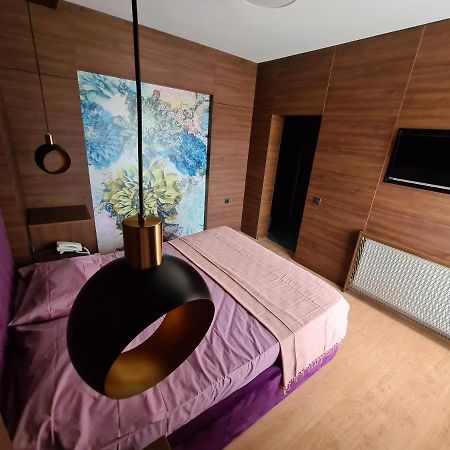 Hotel Zeleni Vir Ni Exteriér fotografie