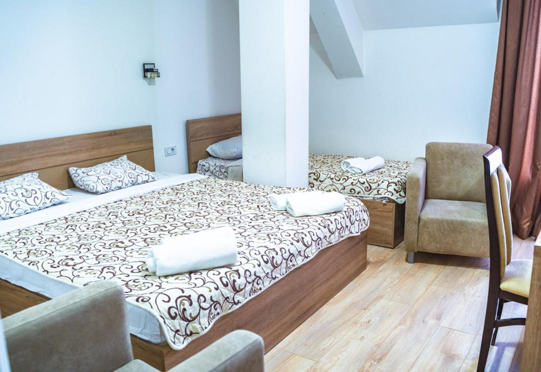 Hotel Zeleni Vir Ni Exteriér fotografie