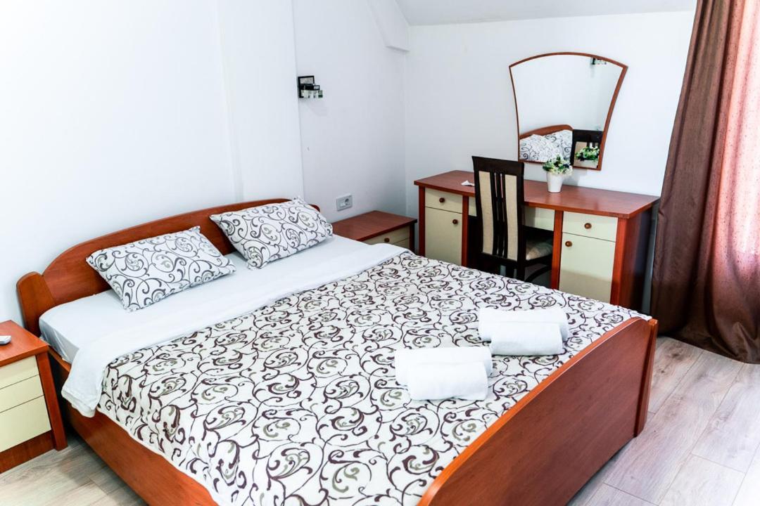 Hotel Zeleni Vir Ni Exteriér fotografie